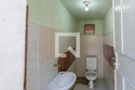 Casa à venda com 580m², 7 quartos e 6 vagasBanheiro 2