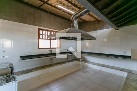 Casa à venda com 580m², 7 quartos e 6 vagasCozinha 2