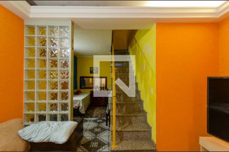 Sala de casa para alugar com 2 quartos, 130m² em Vila Ré, São Paulo