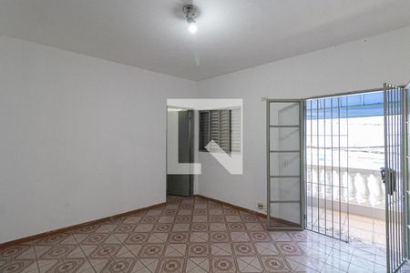 Suíte de casa para alugar com 2 quartos, 130m² em Vila Ré, São Paulo