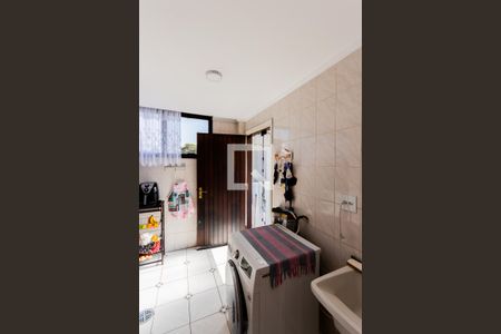 Casa à venda com 320m², 3 quartos e 5 vagas Casa à venda com 320m², 3 quartos e 5 vagasÁrea de Serviço