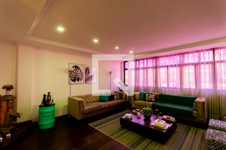 Sala de casa à venda com 3 quartos, 320m² em Santa Teresinha, Santo André