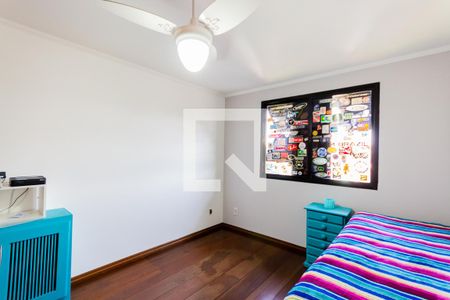 Casa à venda com 320m², 3 quartos e 5 vagas Casa à venda com 320m², 3 quartos e 5 vagasQuarto 3