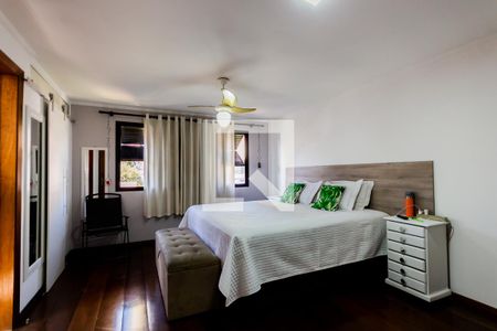 Suíte  de casa à venda com 3 quartos, 320m² em Santa Teresinha, Santo André