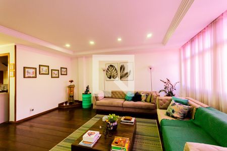 Sala de casa à venda com 3 quartos, 320m² em Santa Teresinha, Santo André