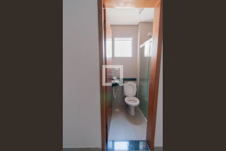 Banheiro de apartamento para alugar com 1 quarto, 32m² em Vila Santa Virginia, São Paulo
