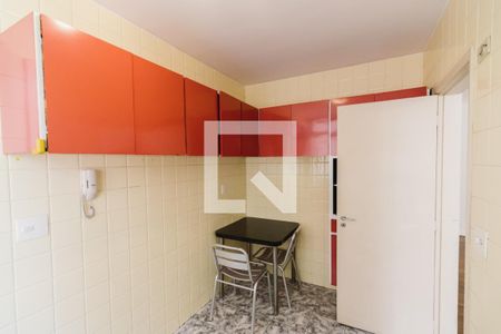 Apartamento à venda com 120m², 3 quartos e 1 vaga Apartamento à venda com 120m², 3 quartos e 1 vagaCozinha