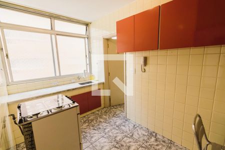 Apartamento à venda com 120m², 3 quartos e 1 vaga Apartamento à venda com 120m², 3 quartos e 1 vagaCozinha