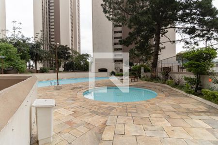 Apartamento para alugar com 50m², 2 quartos e 1 vaga Apartamento para alugar com 50m², 2 quartos e 1 vagaPiscina