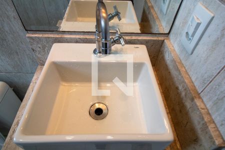 Apartamento à venda com 54m², 2 quartos e sem vagaBanheiro