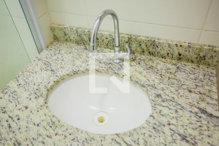 Banheiro de kitnet/studio para alugar com 1 quarto, 24m² em Vila Clementino, São Paulo