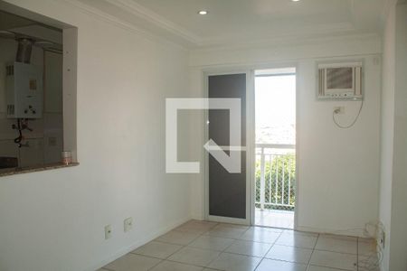 Sala de apartamento para alugar com 2 quartos, 56m² em Centro, Nilópolis