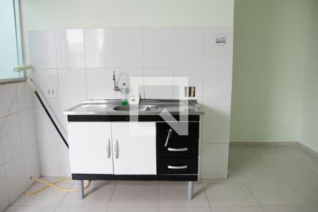 Sala e Cozinha de casa para alugar com 1 quarto, 26m² em Vila Medeiros, São Paulo