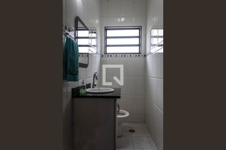 Casa de condomínio para alugar com 250m², 5 quartos e 4 vagasBanheiro 4