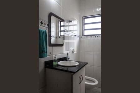 Casa de condomínio para alugar com 250m², 5 quartos e 4 vagasBanheiro 4