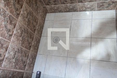 Casa de condomínio para alugar com 250m², 5 quartos e 4 vagasBanheiro 3