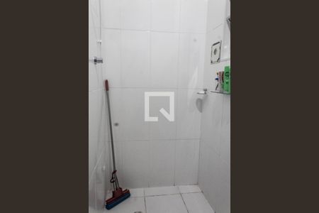 Casa para alugar com 300m², 4 quartos e 4 vagasBanheiro