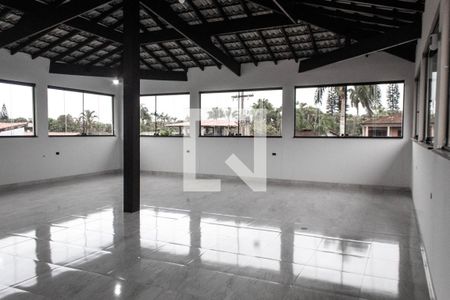 Salao de casa para alugar com 4 quartos, 300m² em Jardim Virginia, Guarujá