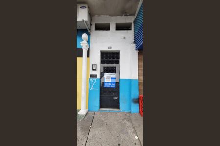 Apartamento à venda com 78m², 2 quartos e sem vaga Apartamento à venda com 78m², 2 quartos e sem vagaFachada