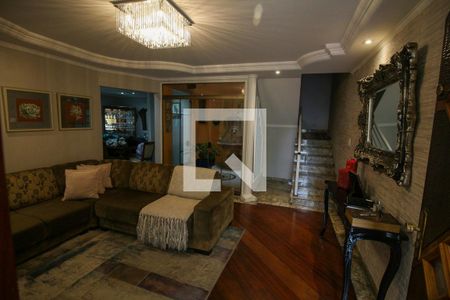 Sala de Estar de casa à venda com 3 quartos, 300m² em Vila Santa Isabel, São Paulo