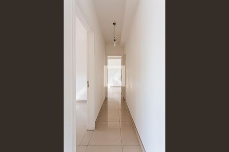 Corredor de apartamento para alugar com 2 quartos, 58m² em Vila Homero Thon, Santo André