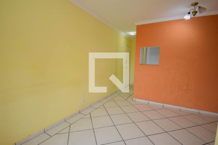 Sala de apartamento para alugar com 3 quartos, 55m² em Cidade Líder, São Paulo