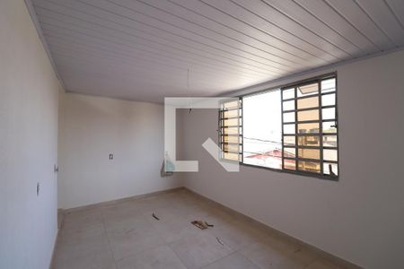 Quarto de casa para alugar com 1 quarto, 38m² em Jardim Presidente Dutra, Guarulhos
