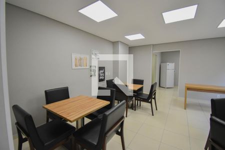 Apartamento à venda com 42m², 1 quarto e sem vagaÁrea comum - Salão de festas