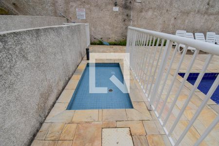 Apartamento à venda com 42m², 1 quarto e sem vagaÁrea comum - Piscina