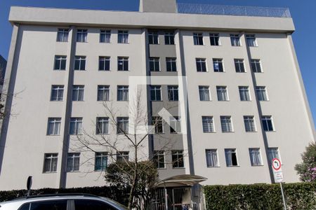 Apartamento para alugar com 70m², 3 quartos e 1 vaga Apartamento para alugar com 70m², 3 quartos e 1 vagaFachada