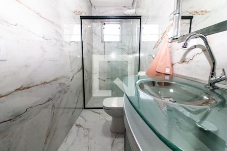 Casa à venda com 140m², 3 quartos e 2 vagas Casa à venda com 140m², 3 quartos e 2 vagasBanheiro da Suíte Quarto 1