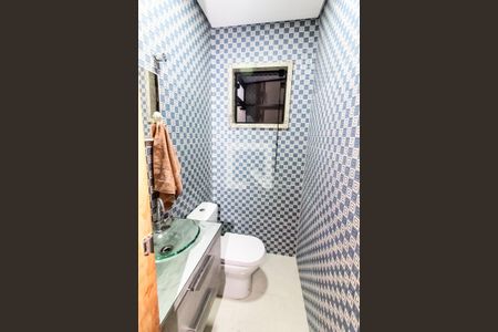 Lavabo de casa à venda com 3 quartos, 140m² em Jardim Olympia, São Paulo