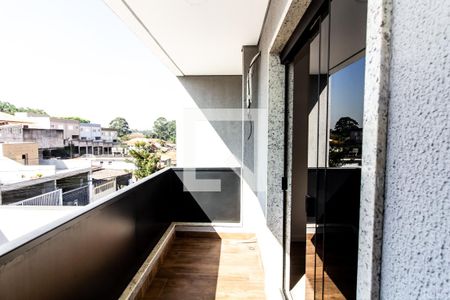 Casa à venda com 140m², 3 quartos e 2 vagas Casa à venda com 140m², 3 quartos e 2 vagasVaranda Quarto 1