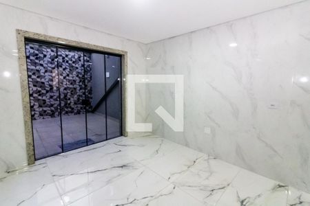 Casa à venda com 140m², 3 quartos e 2 vagas Casa à venda com 140m², 3 quartos e 2 vagasSala de Jantar