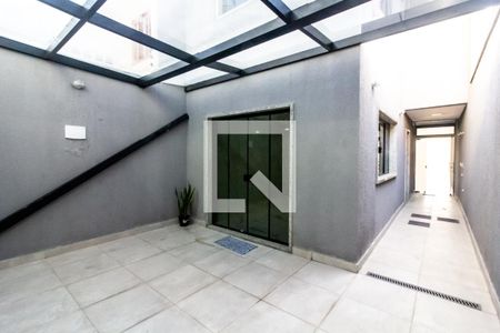 Casa à venda com 140m², 3 quartos e 2 vagas Casa à venda com 140m², 3 quartos e 2 vagasQuintal