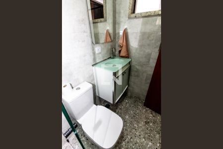 Casa à venda com 140m², 3 quartos e 2 vagas Casa à venda com 140m², 3 quartos e 2 vagasBanheiro da Suíte Quarto 2
