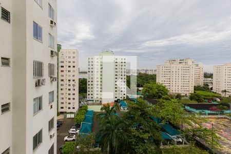 Vista da Sala de apartamento para alugar com 2 quartos, 60m² em Curicica, Rio de Janeiro