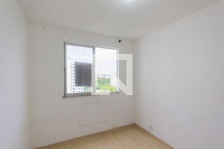 Quarto 1 de apartamento para alugar com 2 quartos, 60m² em Curicica, Rio de Janeiro