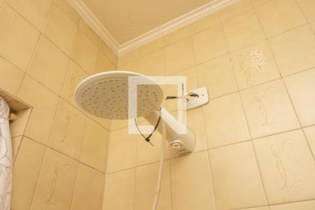 Casa à venda com 245m², 3 quartos e 2 vagas Casa à venda com 245m², 3 quartos e 2 vagasBanheiro Suíte