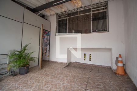 Casa à venda com 245m², 3 quartos e 2 vagas Casa à venda com 245m², 3 quartos e 2 vagasGaragem