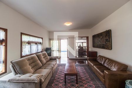 Sala de Estar de casa de condomínio para alugar com 4 quartos, 350m² em Alphaville, Santana de Parnaíba