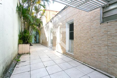 Casa à venda com 75m², 4 quartos e 3 vagas Casa à venda com 75m², 4 quartos e 3 vagasGaragem