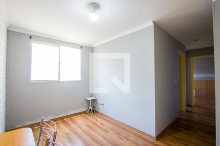 Sala de apartamento para alugar com 2 quartos, 47m² em Parque São Vicente, Santo André