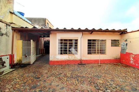 Casa à venda com 340m², 4 quartos e 1 vagaQuintal