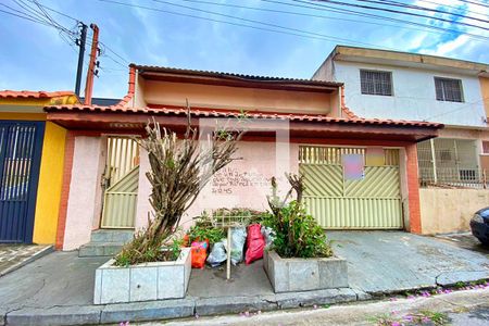 Casa à venda com 340m², 4 quartos e 1 vagaFachada