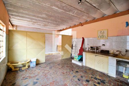 Casa à venda com 340m², 4 quartos e 1 vagaÁrea de Serviço 1