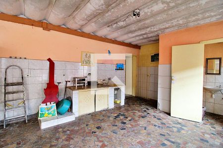 Casa à venda com 340m², 4 quartos e 1 vagaÁrea de Serviço 1