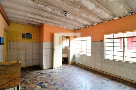 Casa à venda com 340m², 4 quartos e 1 vagaÁrea de Serviço 1