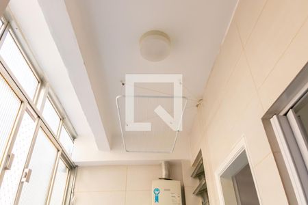 Apartamento para alugar com 79m², 2 quartos e 1 vagaÁrea de Serviço