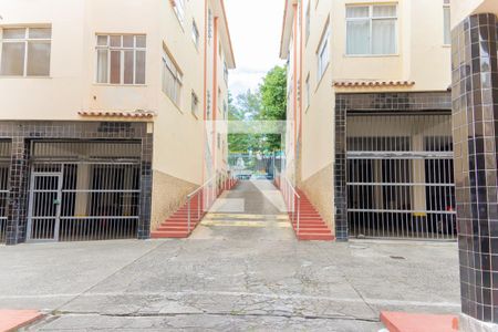 Apartamento para alugar com 79m², 2 quartos e 1 vagaEntrada